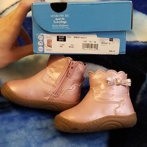 Stride Rite 360 Pink Boots Size 3 Toddler Zip Up